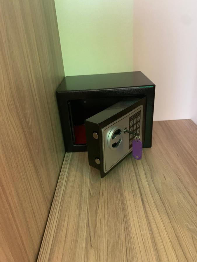 Serenity Studios 卡拉内拉 外观 照片